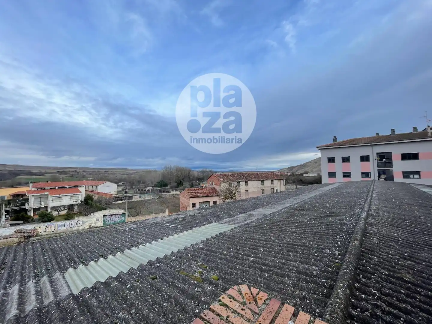 Vista exterior de Piso en venta en Belorado con Calefacción, Terraza y Trastero