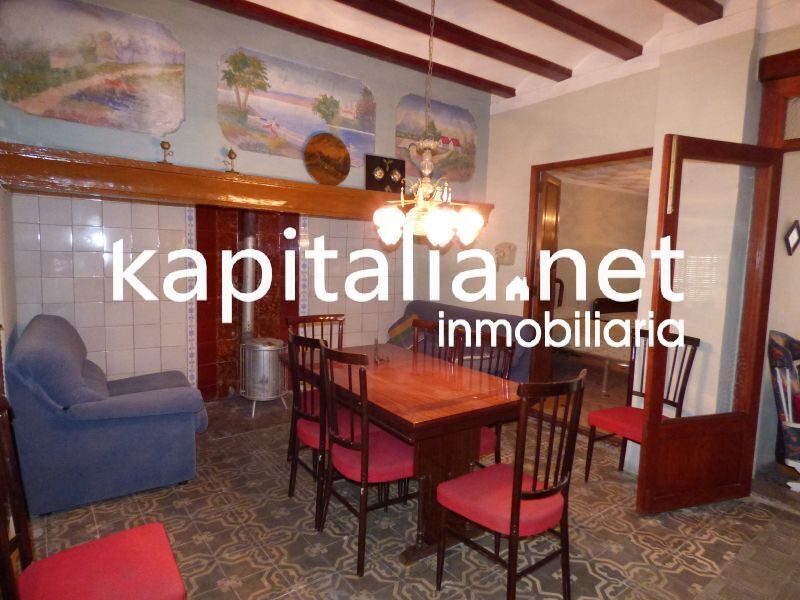 Cocina de Casa o chalet en venta en Manuel con Terraza