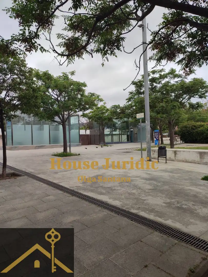 Local comercial en venda a Carrer Joan Miró, imagen 7