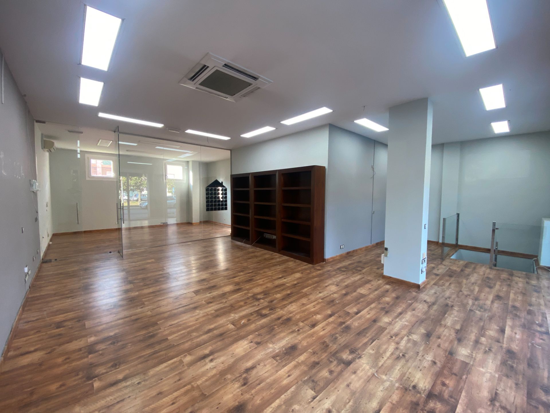 Local de alquiler en Villanueva del Pardillo con Aire acondicionado y Calefacción