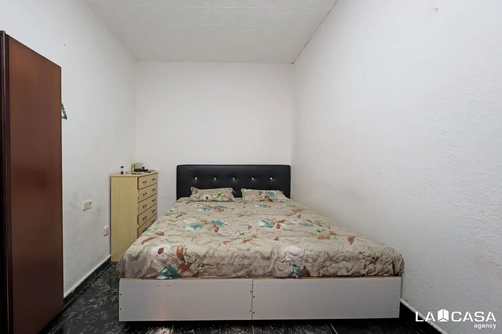 Habitación de Piso en venta en Barcelona con Balcón
