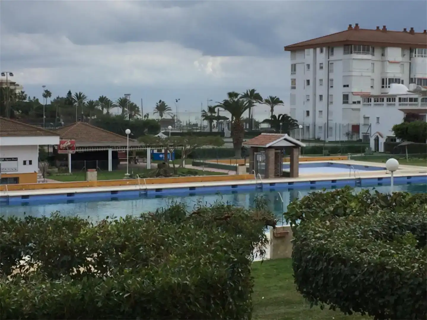 Schwimmbecken von Wohnungen zur Miete in Laguna Beach