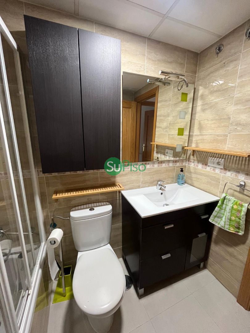 Bathroom of Flat to rent in Yeles  with Heating