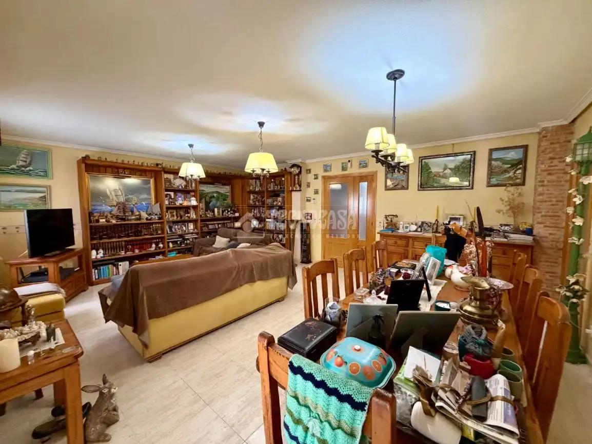 Piso en venta en Villanueva de la Torre con Aire acondicionado y Calefacción