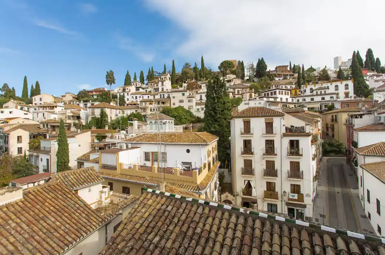 Außenansicht von Wohnungen zur Miete in Granada mit Klimaanlage, Heizung und Parkett