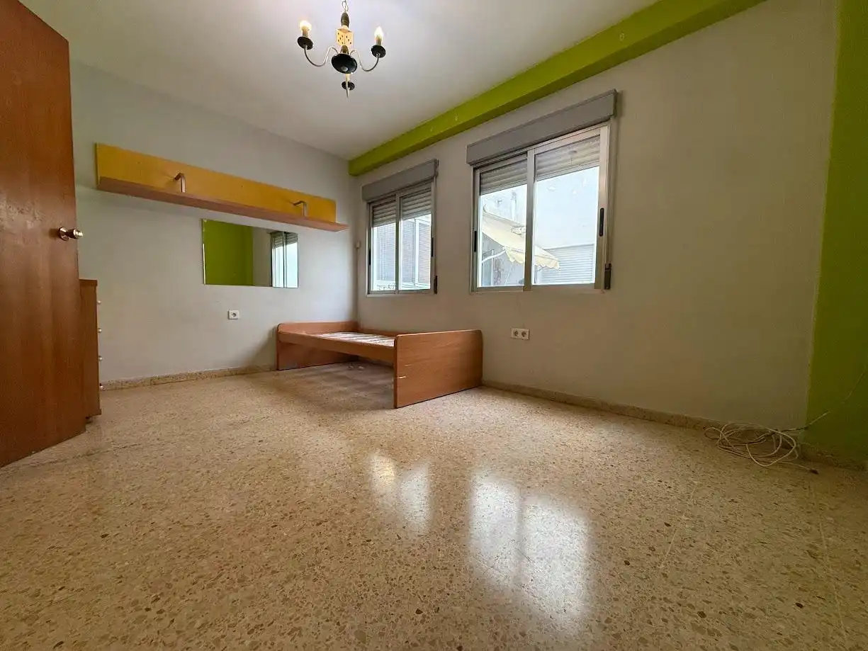 Bedroom of Flat for sale in Cardenal Benlloch