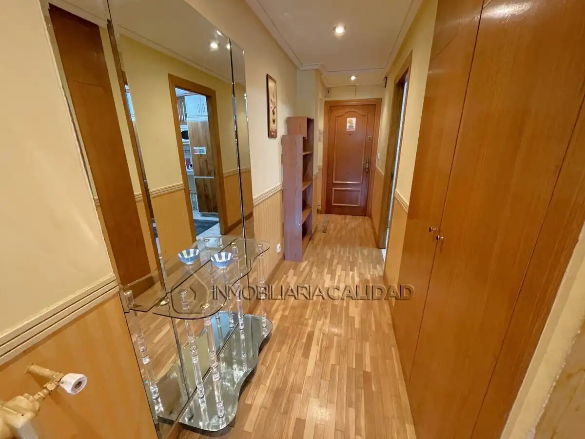 Flat for rent in Burgos  with Heating, Terrace and Furnished