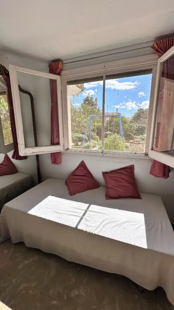 Dormitori de Casa o xalet en venda en Reus amb Calefacció, Jardí privat i Terrassa