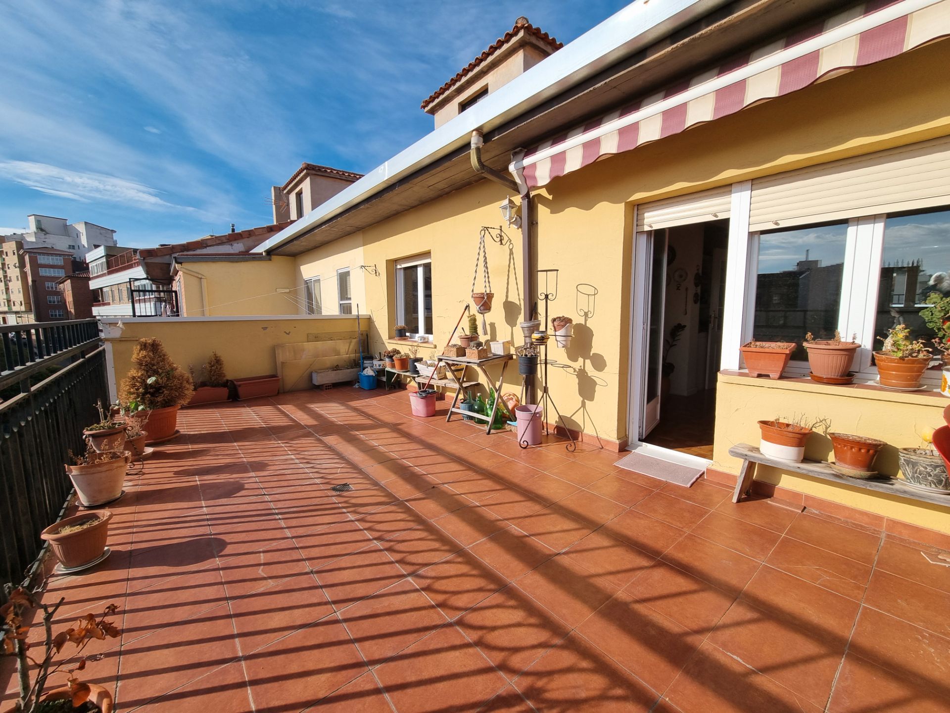 Terrassa de Àtic en venda en Soria Capital  amb Calefacció, Parquet i Terrassa