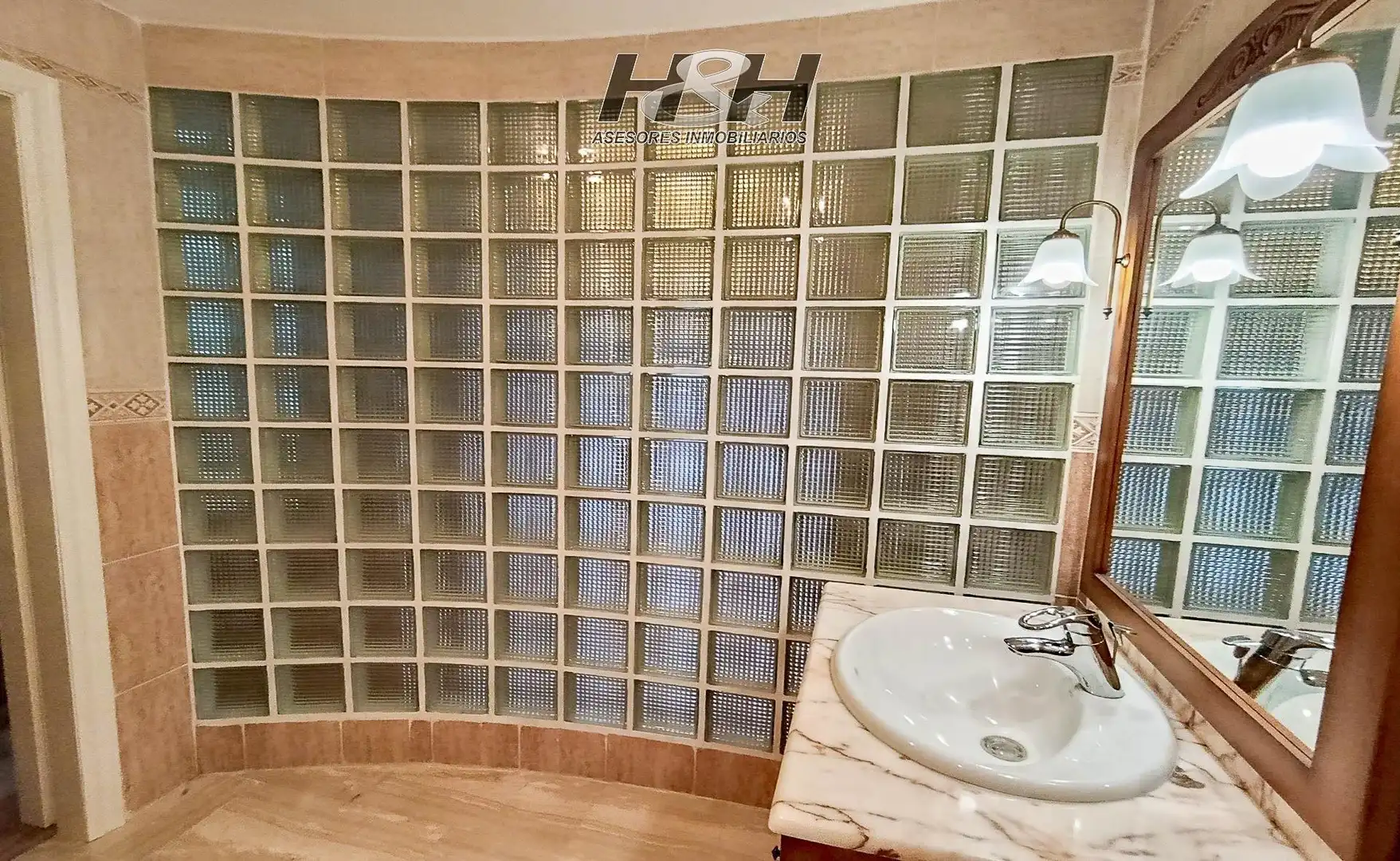 Baño de Casa o chalet en venta en Burjassot con Aire acondicionado, Calefacción y Trastero