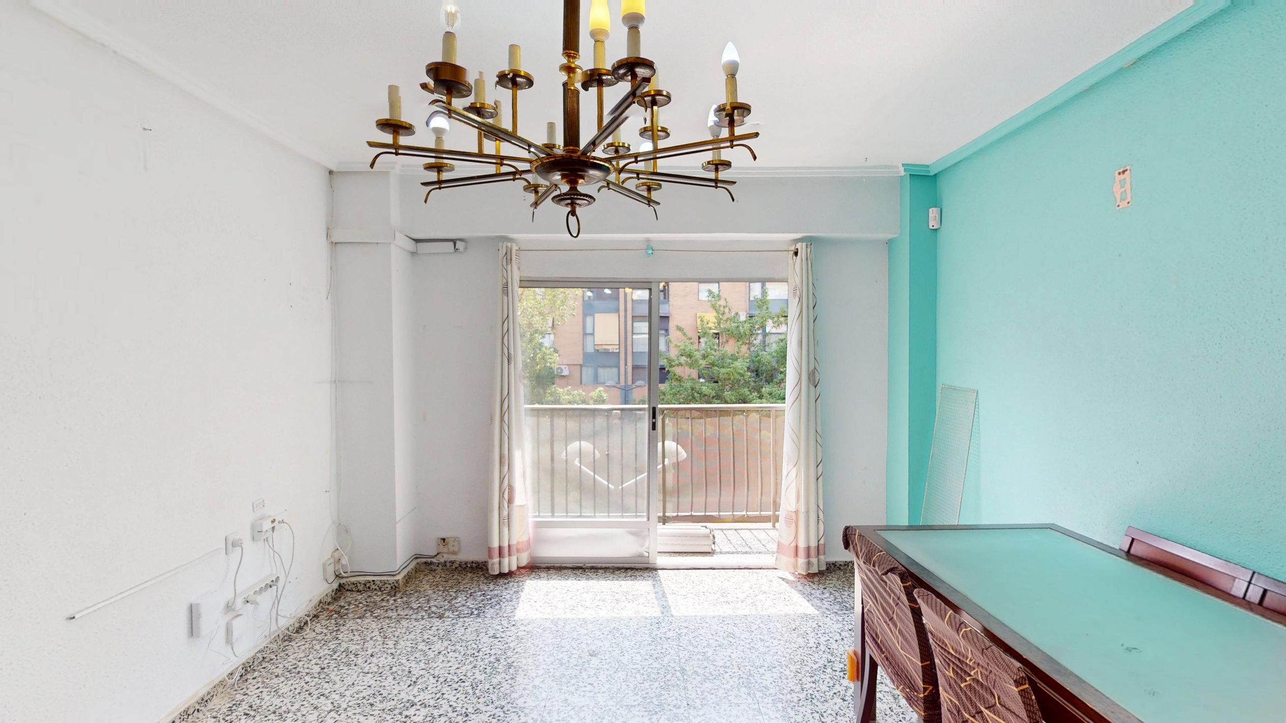 Piso en venta en Carrer d'Eduard Boscà, Mestalla , El Pla del Real,  Valencia Capital