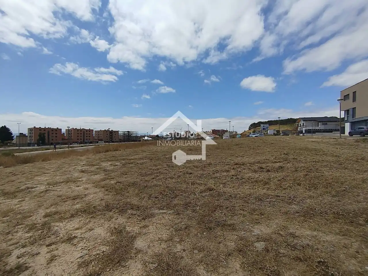 Residencial en venda en Viana