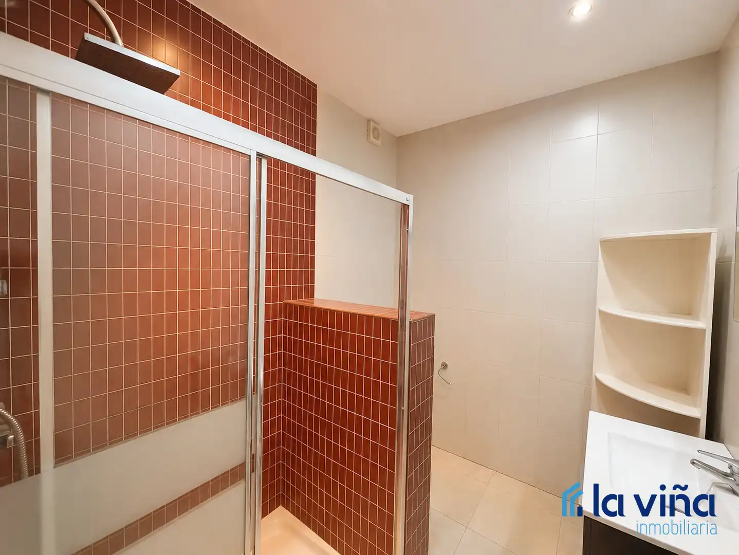 Badezimmer von Wohnung zum Verkauf in Humilladero mit Möbliert