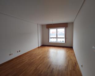 Living room of Flat to rent in Carballo  with Heating, Parquet flooring and Storage room