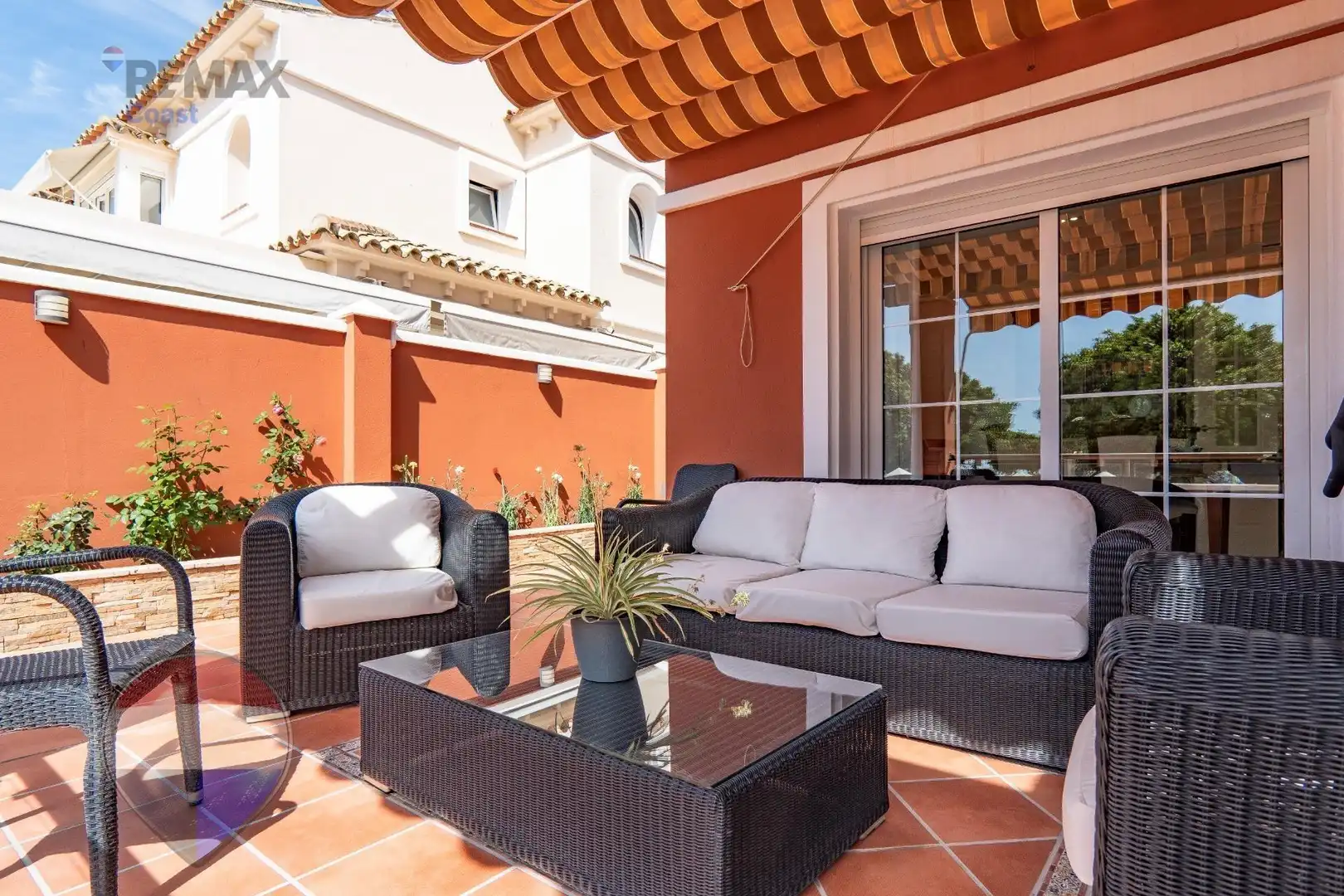 Terrasse von Einfamilien-Reihenhaus zum Verkauf in Torremolinos mit Klimaanlage, Heizung und Terrasse