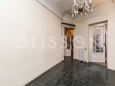Pis amb ascensor en venda a Retiro