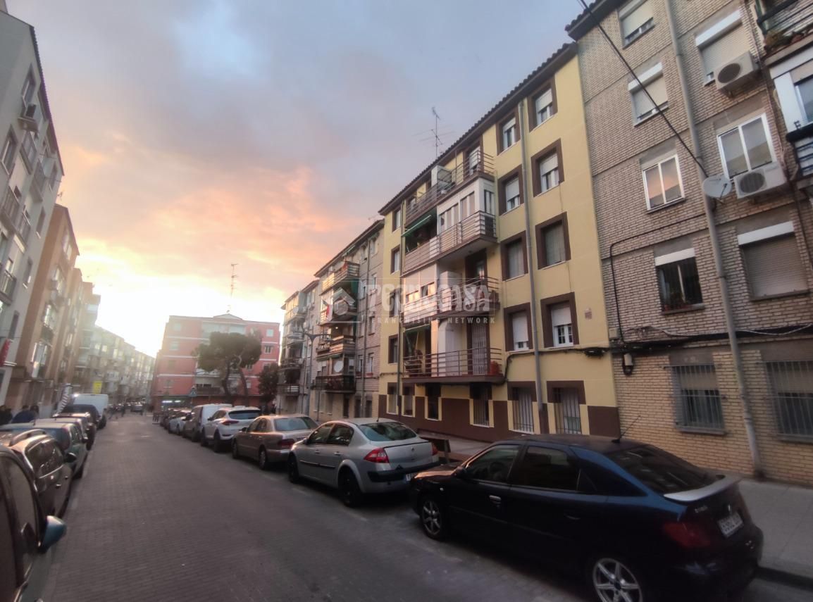 Piso en venta en Zona Renfe, Centro