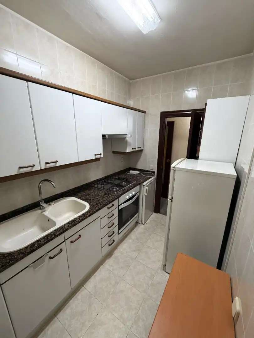 Cocina de Piso en venta en Barcelona con Aire acondicionado, Calefacción y Horno