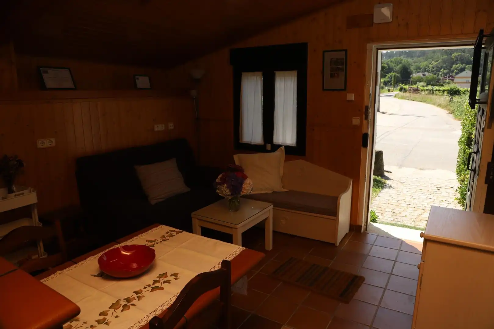 Sala de estar de Casa o chalet en venta en Portas con Jardín privado, Terraza y Trastero