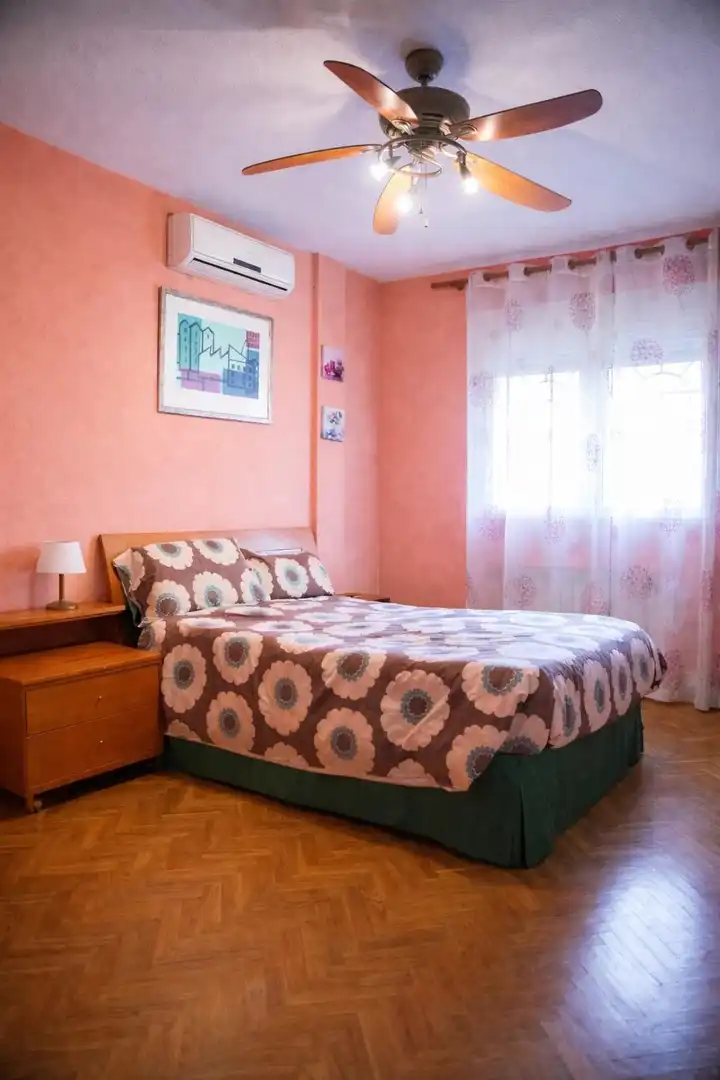 Habitación de Casa adosada en venta en Rivas-Vaciamadrid con Aire acondicionado, Calefacción y Jardín privado
