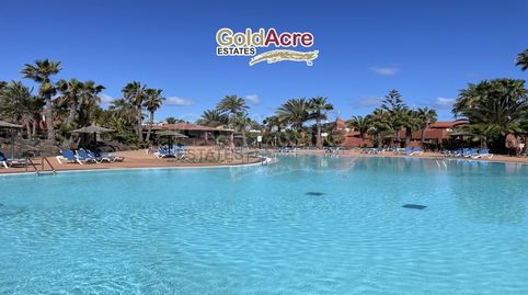 Foto 2 de Apartamento en venta en Corralejo, La Oliva