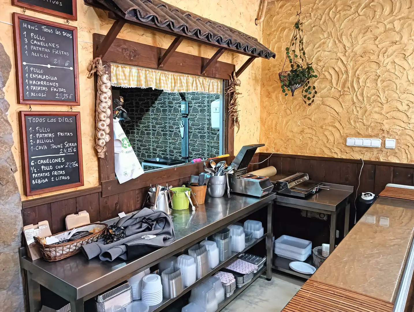 Local comercial en venta en La Geltrú - Sant Jordi, imagen 4