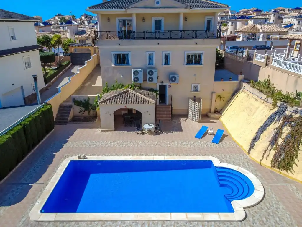 Piscina de Casa o chalet en venta en Orihuela con Jardín privado y Piscina