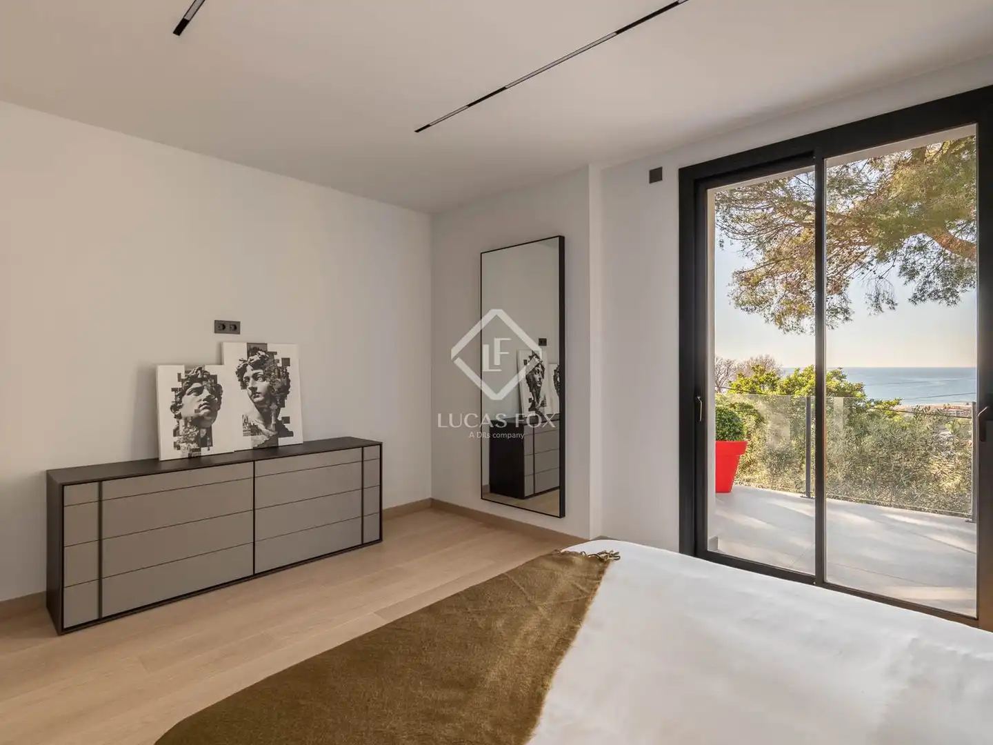 Habitación de Casa o chalet en venta en Castelldefels con Aire acondicionado, Jardín privado y Trastero