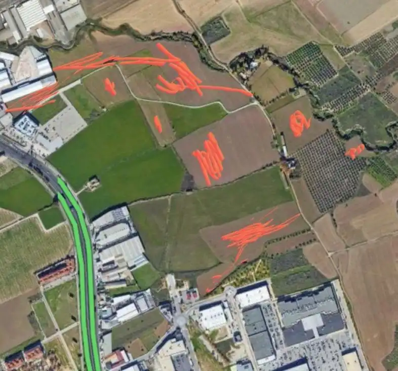Terreny industrial en venda a Pulianas