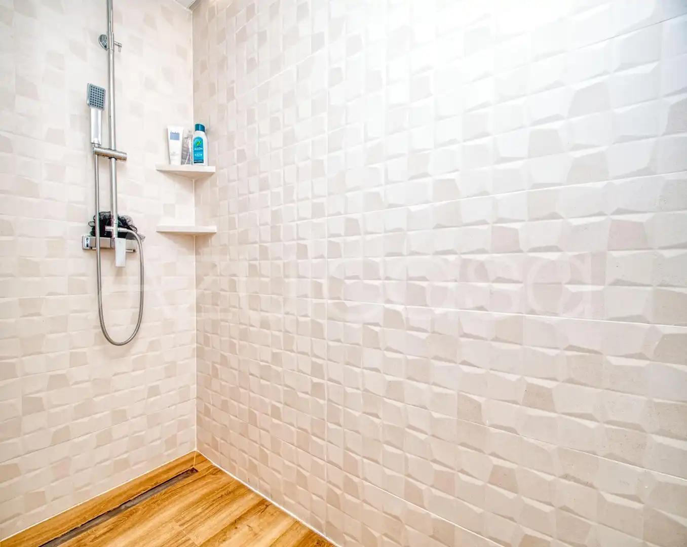 Bathroom of Flat for sale in Mutxamel  with Parquet flooring, Terrace and Community pool