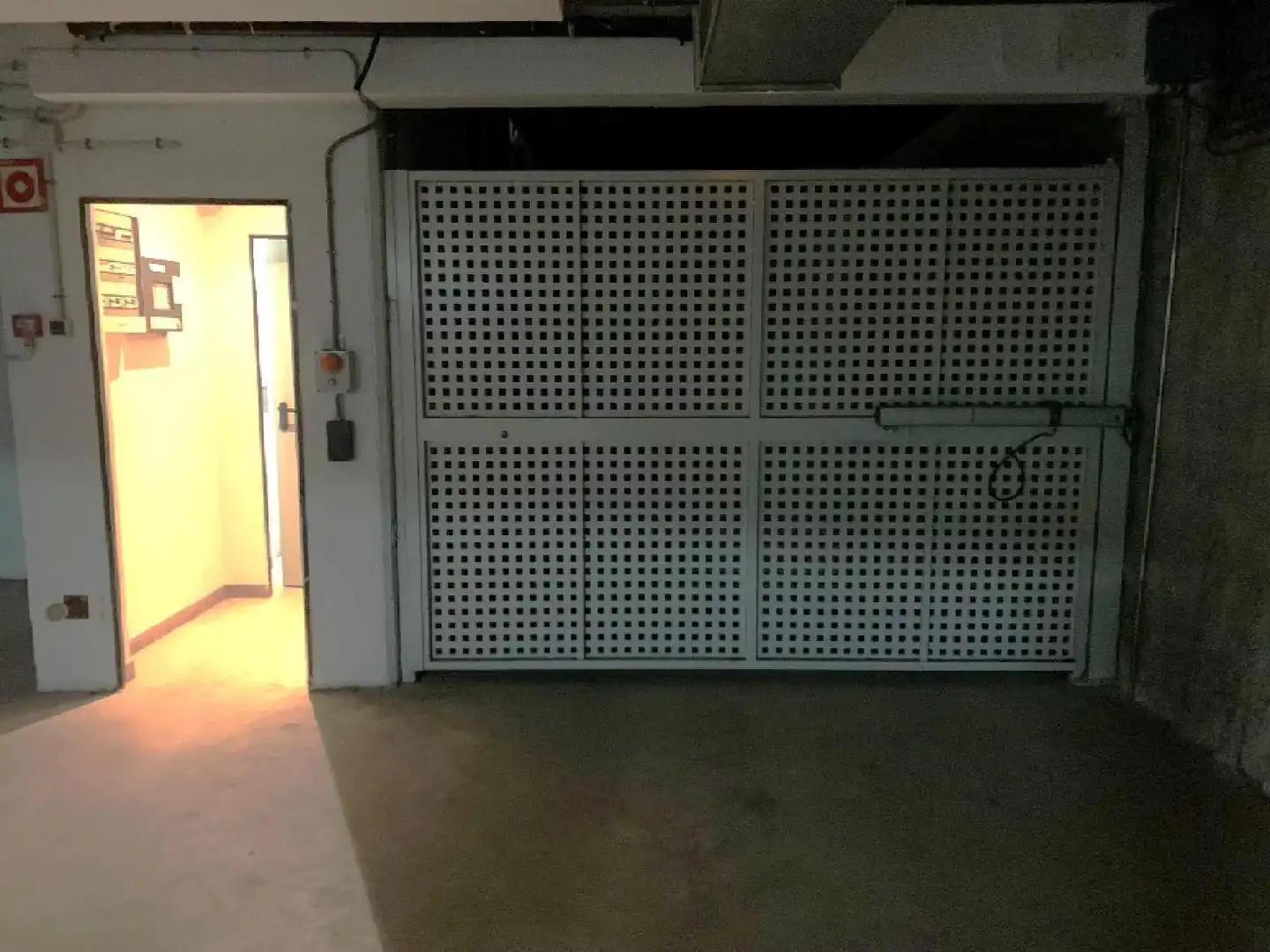 Parkplatz von Garage zum Verkauf in Terrassa