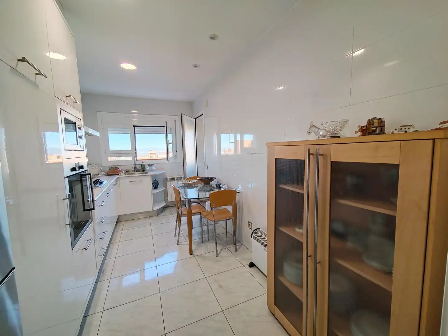 Ático con terraza en venta en Carrer Violant d'Hongria, imagen 4