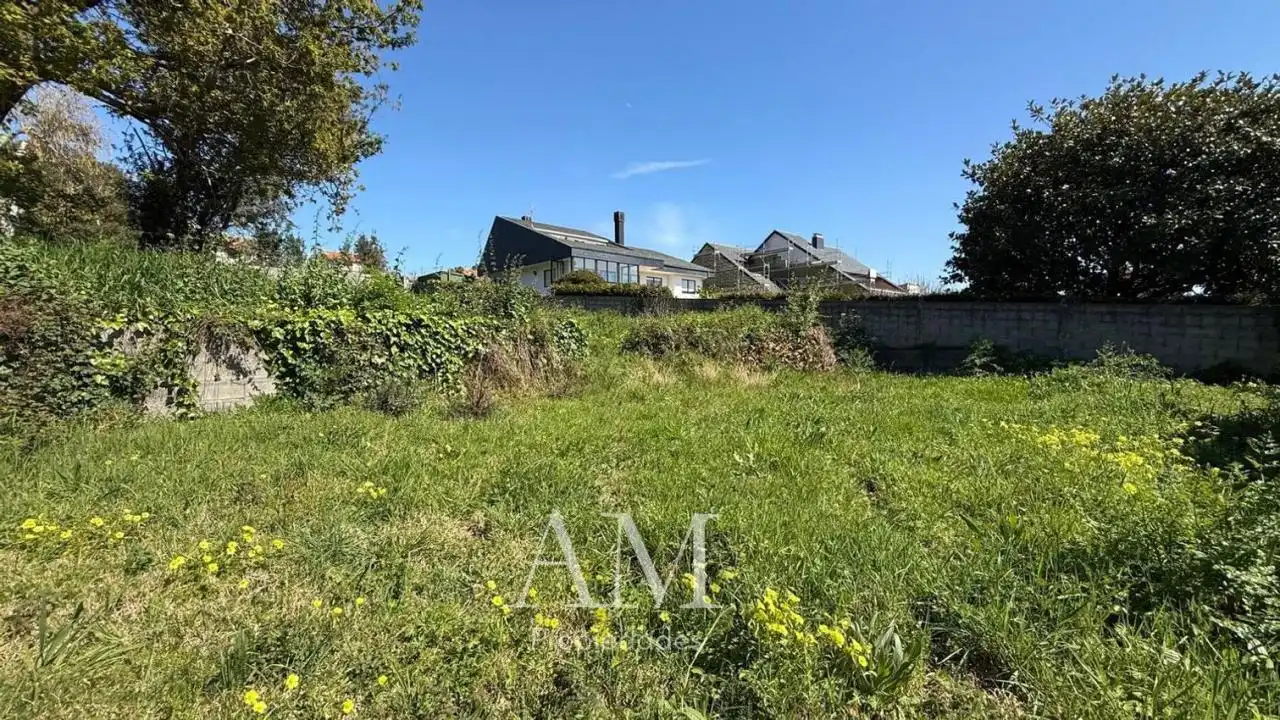 Terreno en venta en Nigrán