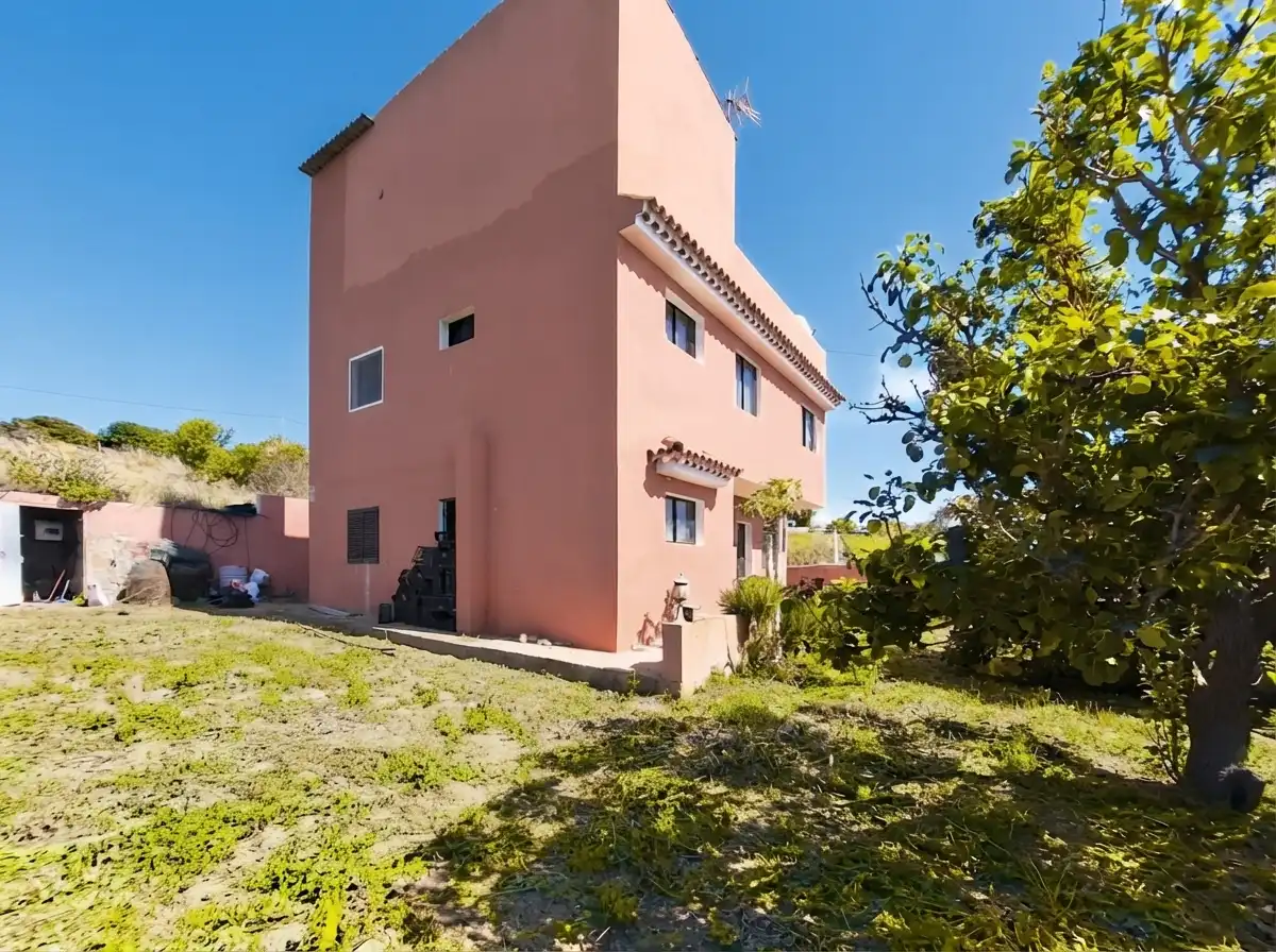 Vista exterior de Casa o xalet en venda en Santa Brígida amb Jardí privat, Terrassa i Traster
