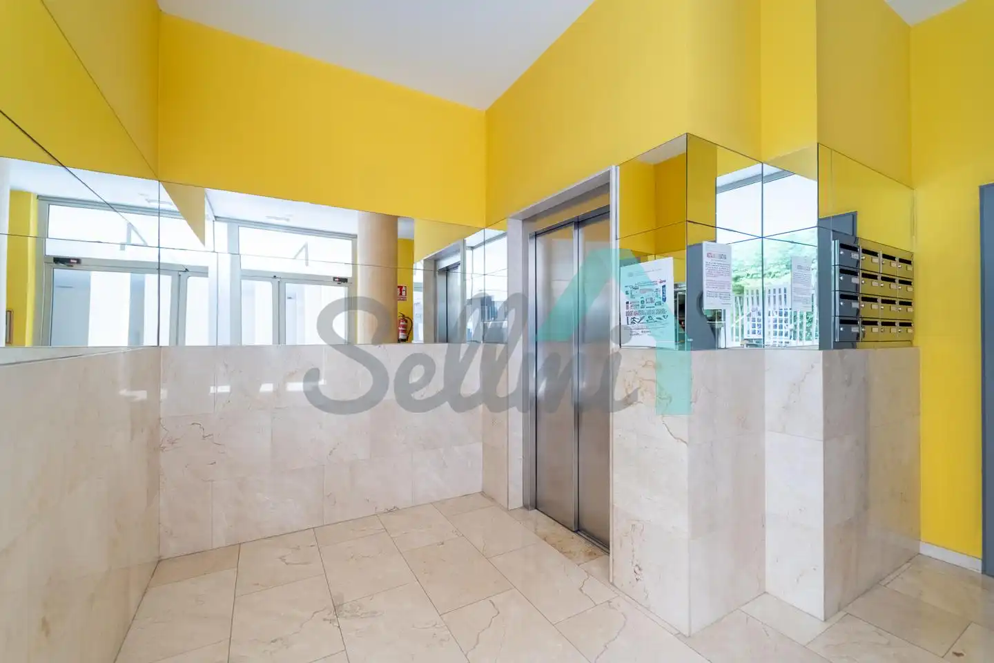 Ático en venta en Oviedo  con Calefacción, Parquet y Terraza