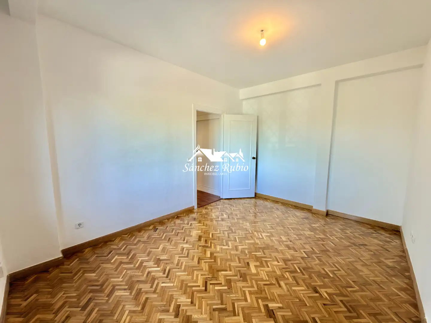Habitación de Piso de alquiler en Torrelodones con Calefacción, Parquet y Terraza