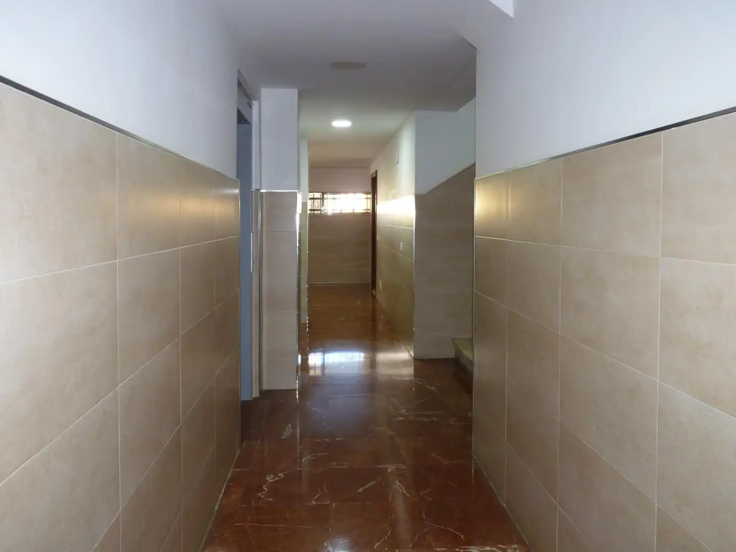 Flat for sale in Sevilla  with Air Conditioner and Storage room