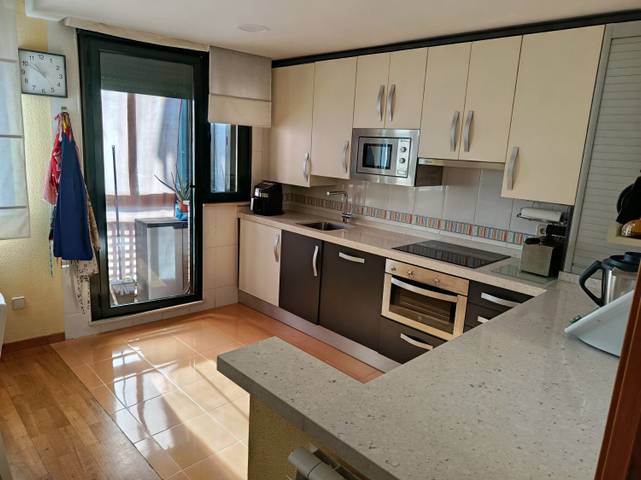 Piso en Venta en Castellanos de Moriscos