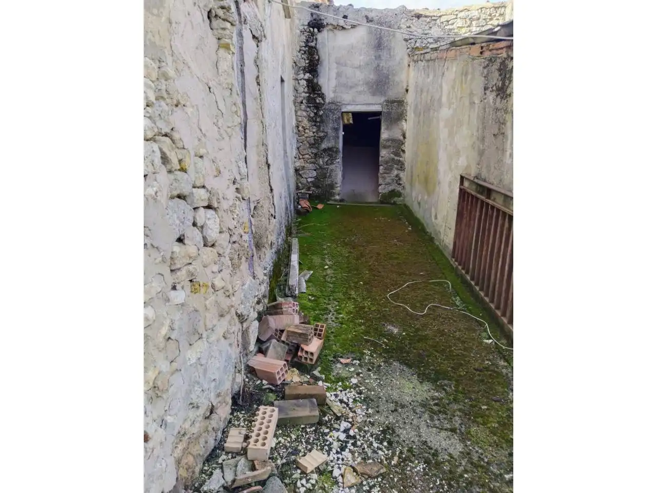 Finca rústica en venda en Alfoz de Quintanadueñas amb Jardí privat i Moblat