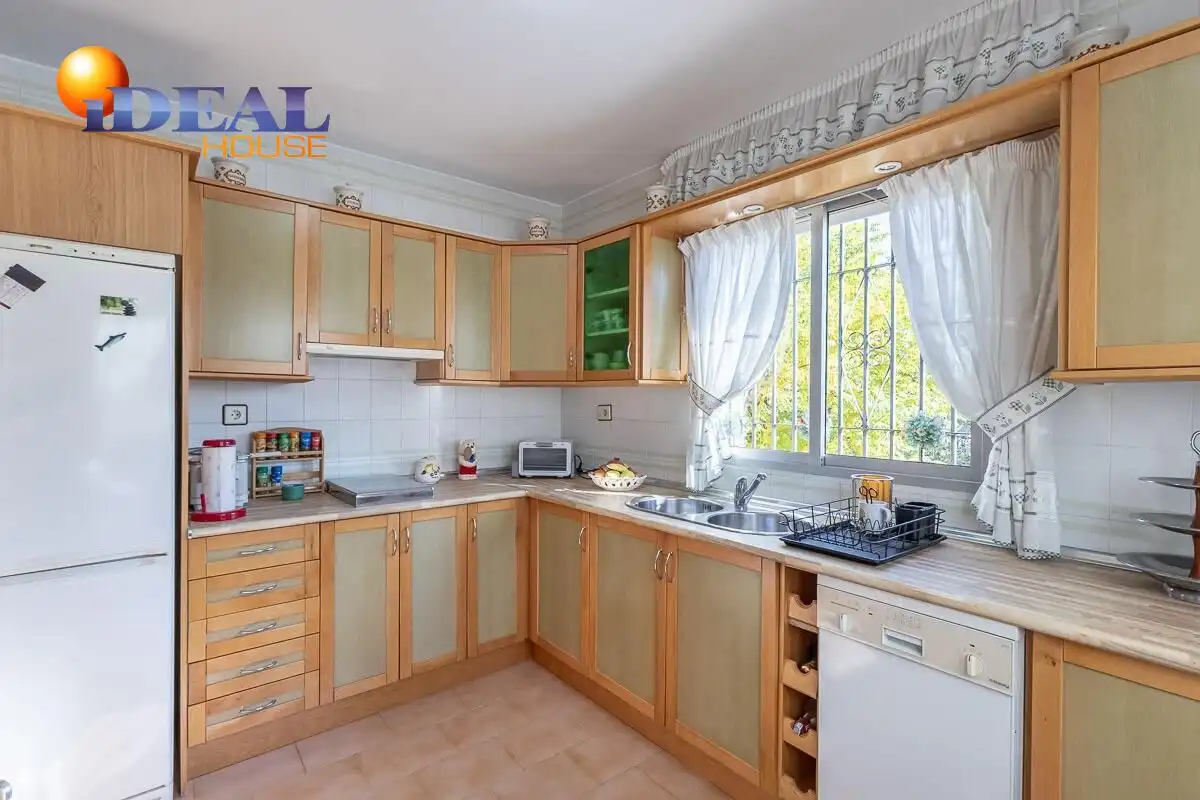 Detached house with pool for sale in Gójar, imagen 11