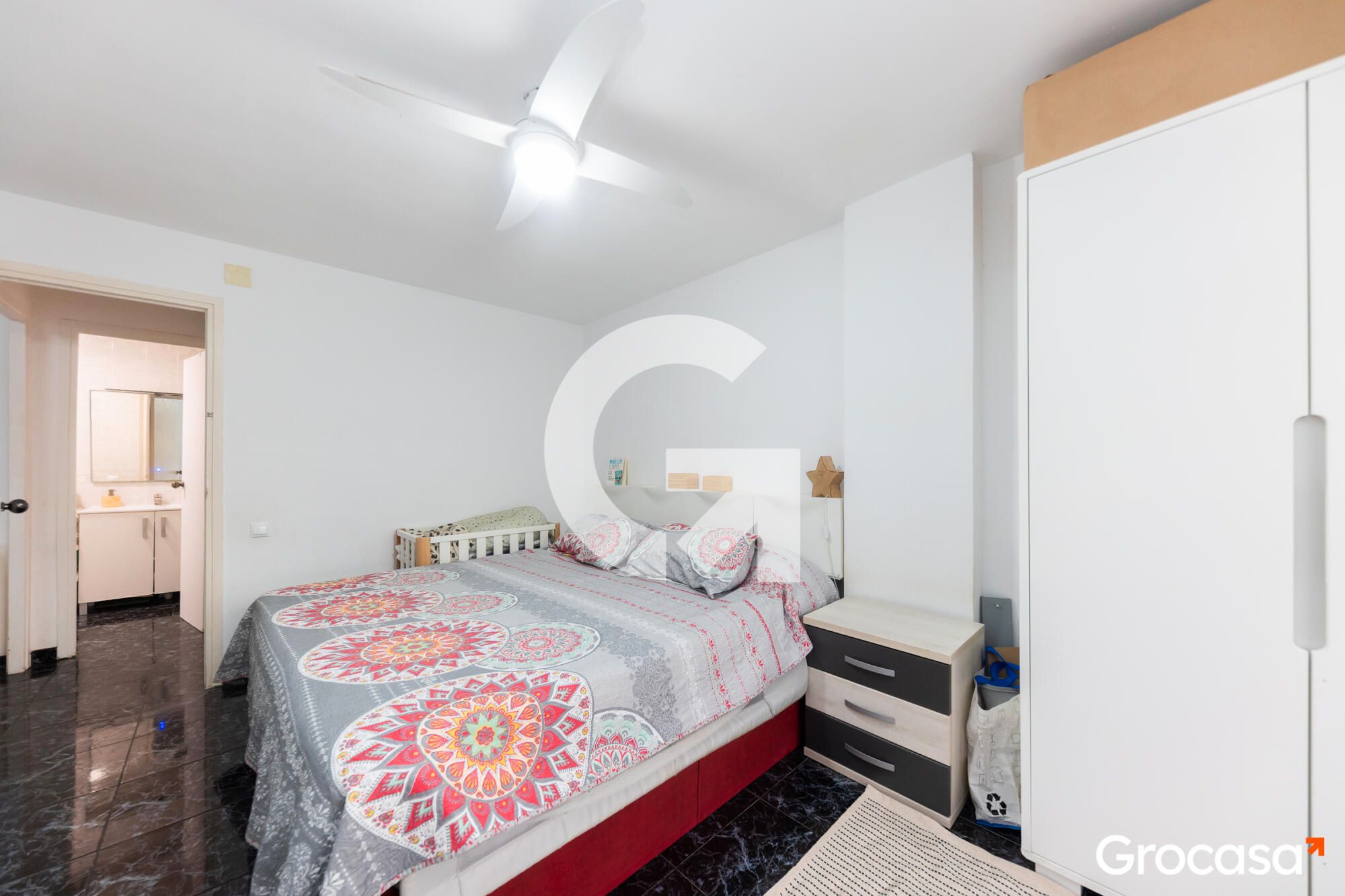 Bedroom of Flat for sale in El Prat de Llobregat  with Air Conditioner, Heating and Oven