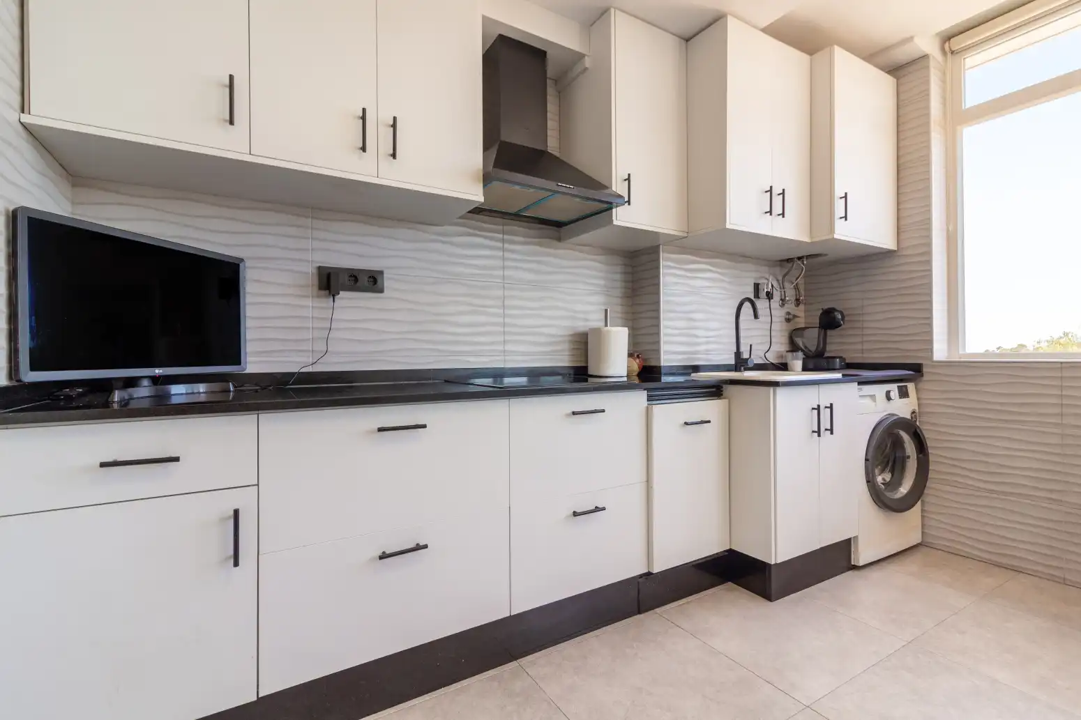 Cocina de Piso en venta en Dénia con Aire acondicionado, Jardín privado y Terraza