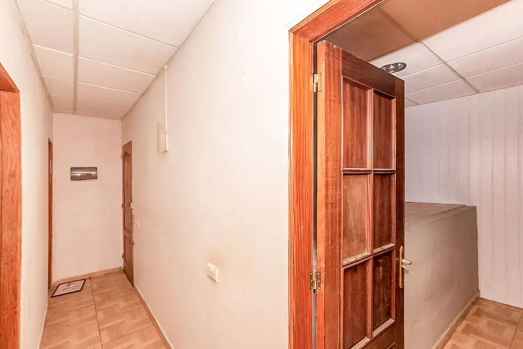 Piso en venta en C/ Gregorio Gutierrez, Miller