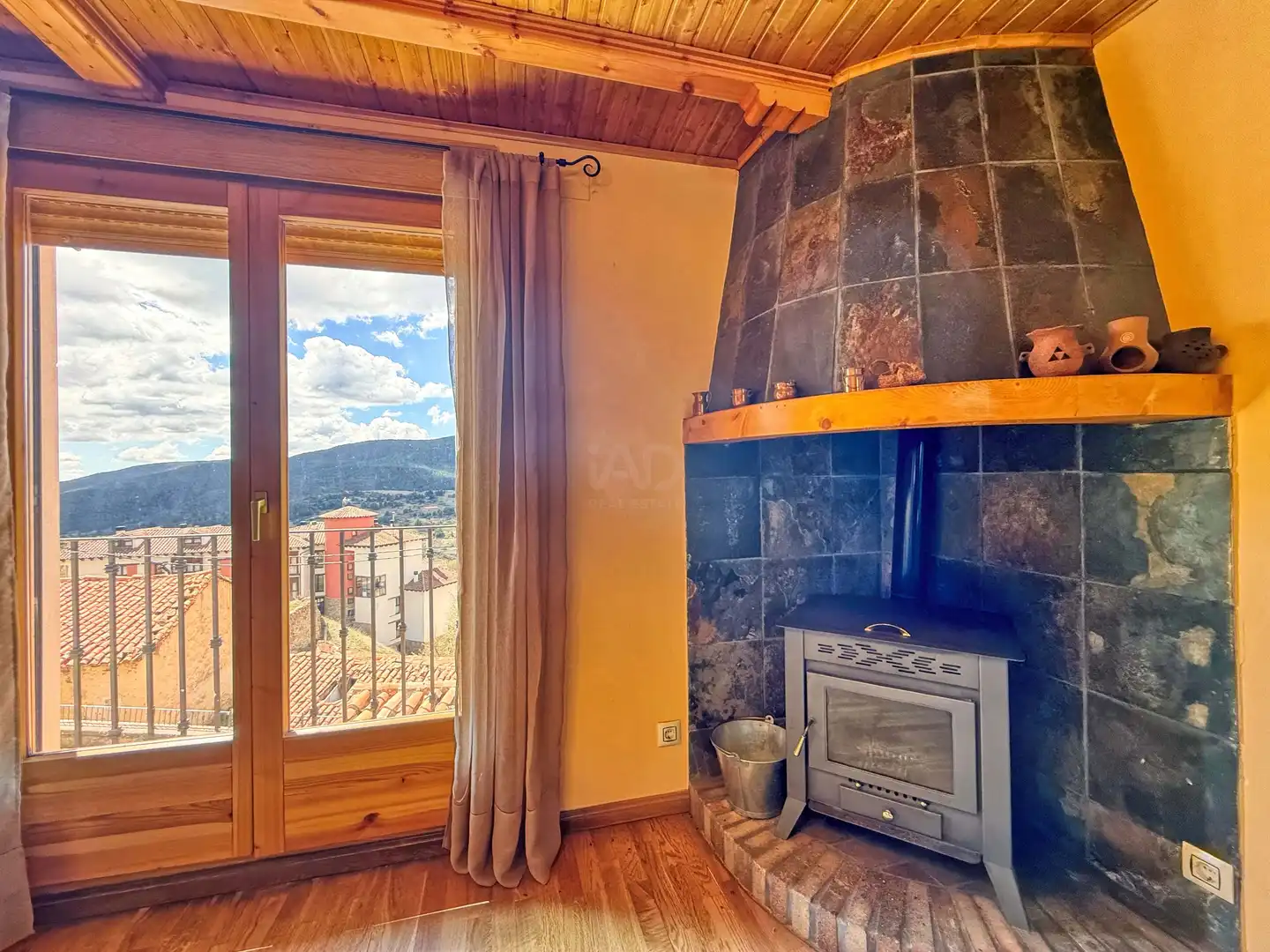 Wohnzimmer von Wohnung zum Verkauf in Valdelinares mit Heizung