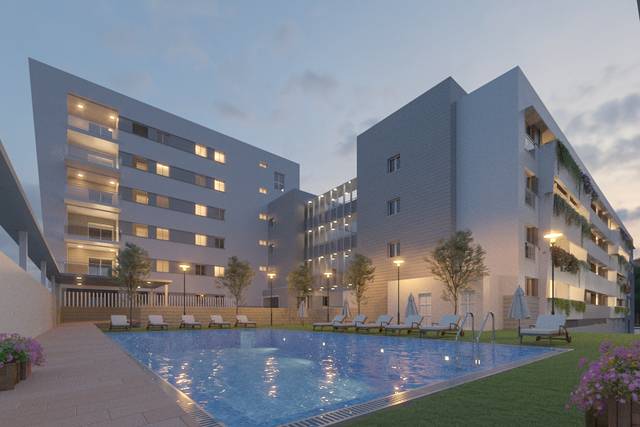 Piso en Venta en Calle Castillo Segura de León, 24 en Avenida Elvas