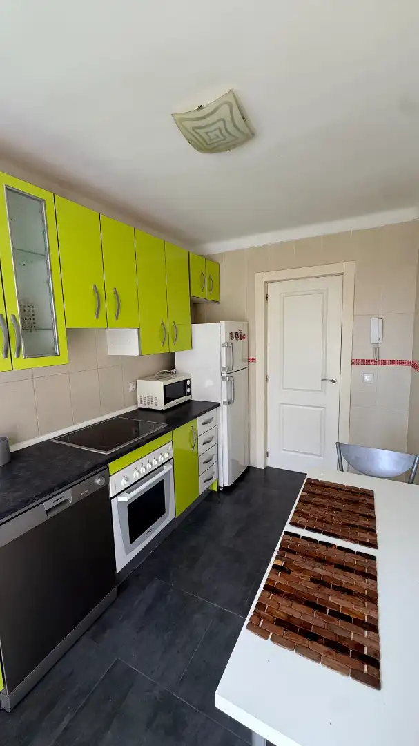 Cocina de Piso en venta en Torremolinos con Aire acondicionado, Terraza y Trastero