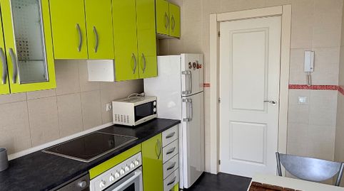 Foto 4 de Piso en venta en Avenida Benalmádena, El Pinillo, Torremolinos