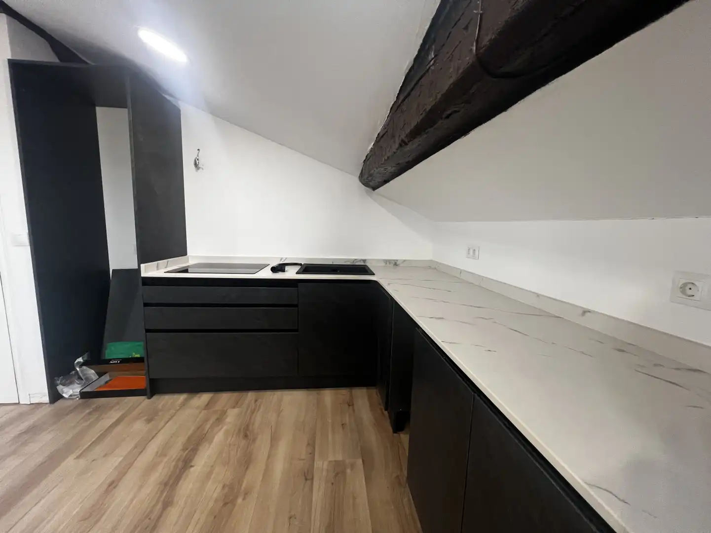 Cocina de Ático en venta en Santander con Calefacción, Jardín privado y Parquet