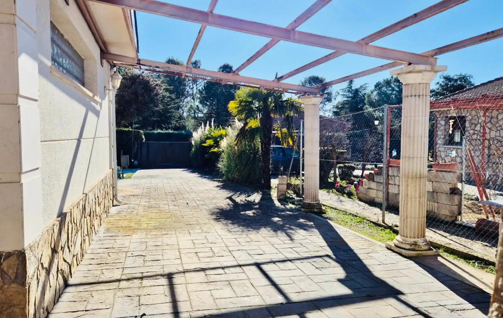 Terraza de Casa o chalet en venta en Nuevo Baztán con Calefacción, Jardín privado y Terraza