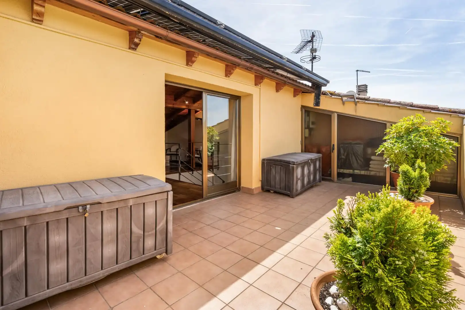 Terrasse von Einfamilien-Reihenhaus zum Verkauf in Granollers mit Heizung, Privatgarten und Terrasse